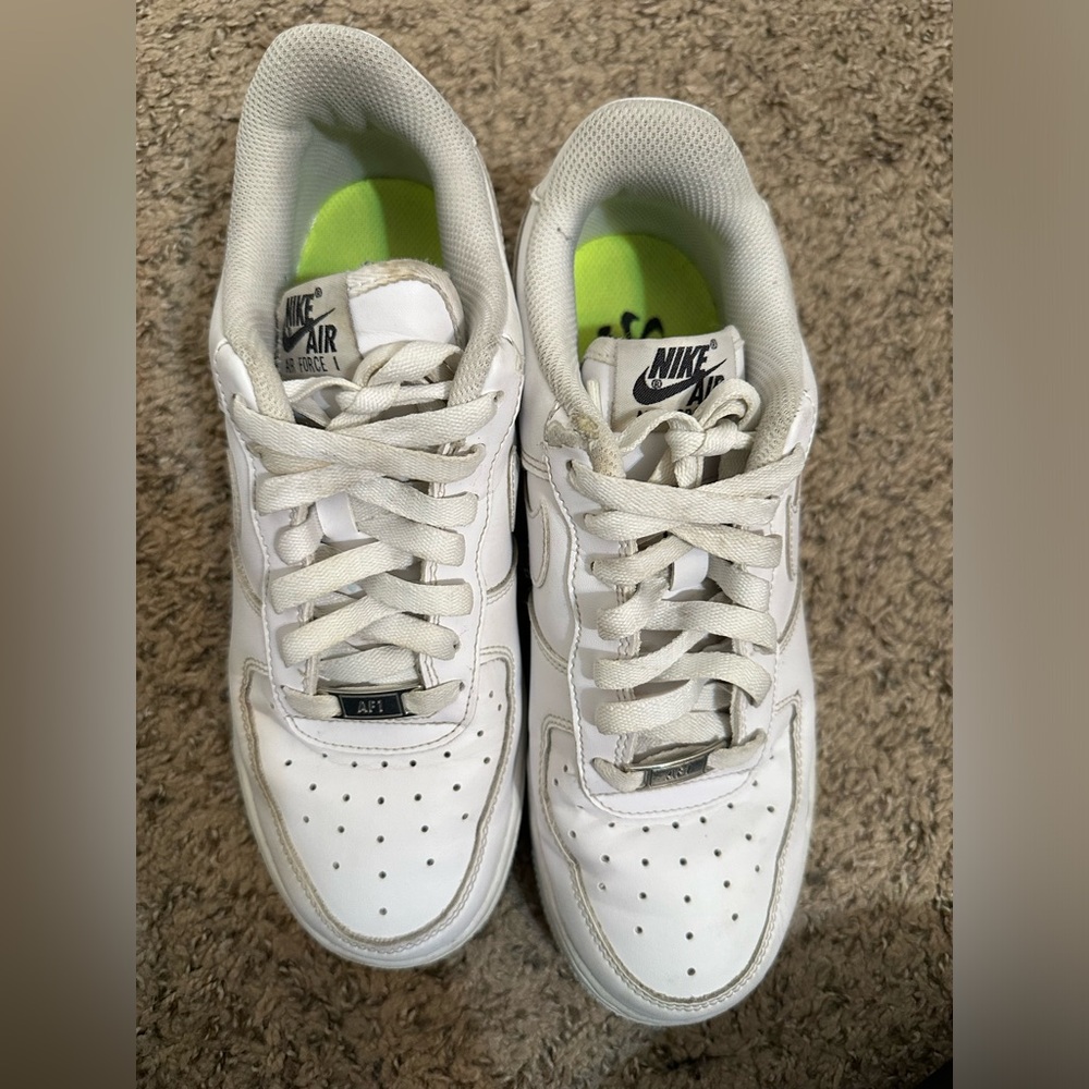 NIKE Air Force Ones White Sneakers Size 8 - Picture 5 of 8